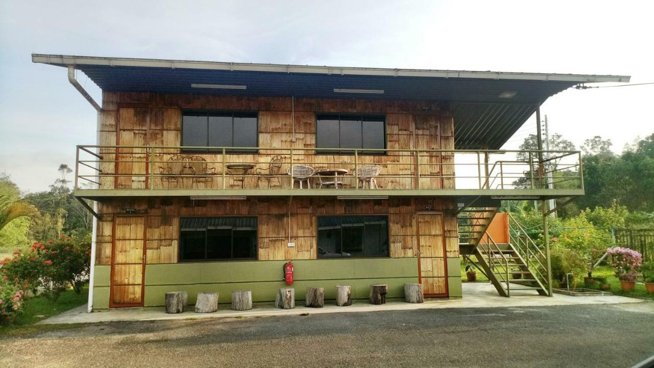 Borneo Tribal Village Kampong Addis
