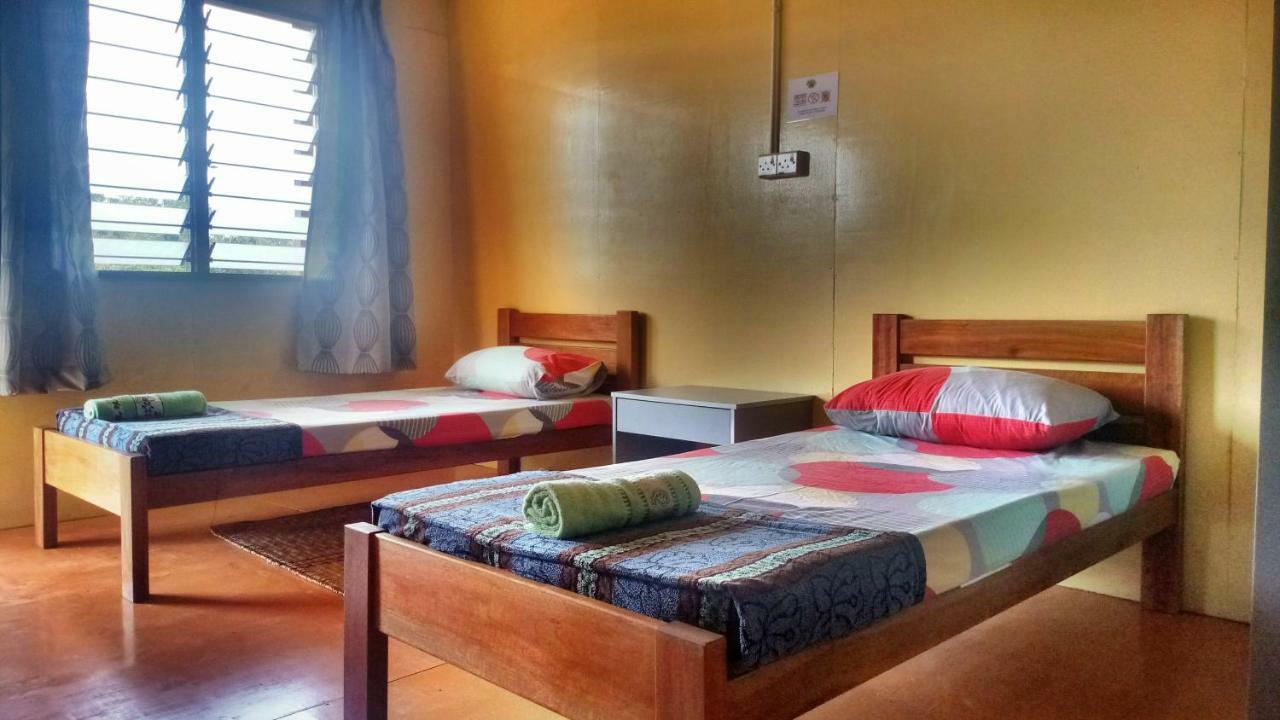Borneo Tribal Village Lodge Kampong Addis