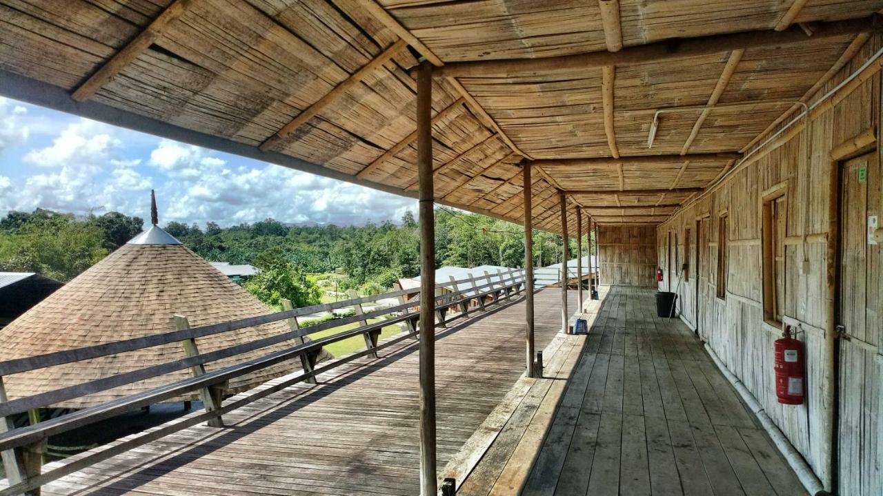 Lodge Borneo Tribal Village Kampong Addis